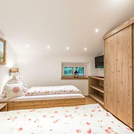 Ferienwohnung Haus Mösenlechner Maishofen Exterior foto