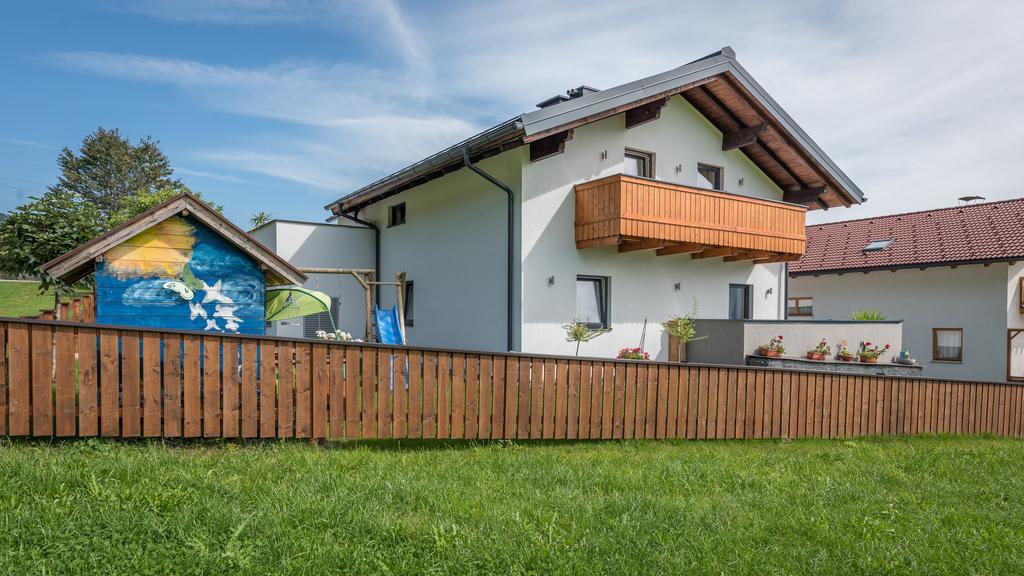 Ferienwohnung Haus Mösenlechner Maishofen Exterior foto
