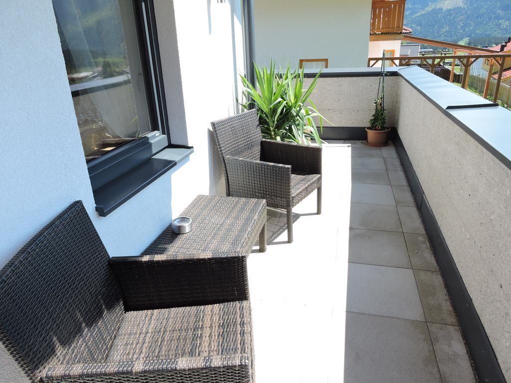 Ferienwohnung Haus Mösenlechner Maishofen Exterior foto
