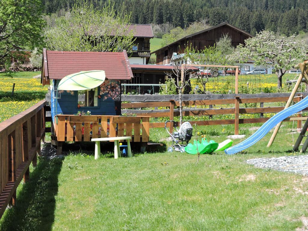 Ferienwohnung Haus Mösenlechner Maishofen Exterior foto