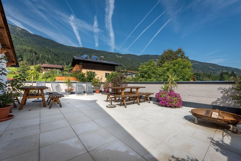 Ferienwohnung Haus Mösenlechner Maishofen Exterior foto